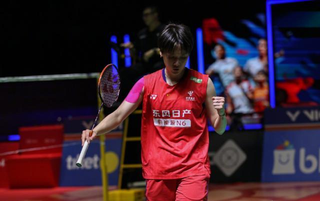 九游体育-直落两局！陈雨菲晋级全英羽毛球公开赛女单八强